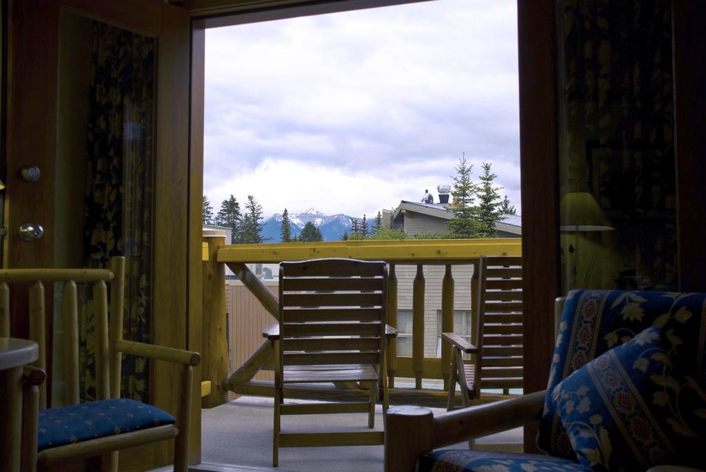 Brewster Mountain Lodge Banff Rum bild