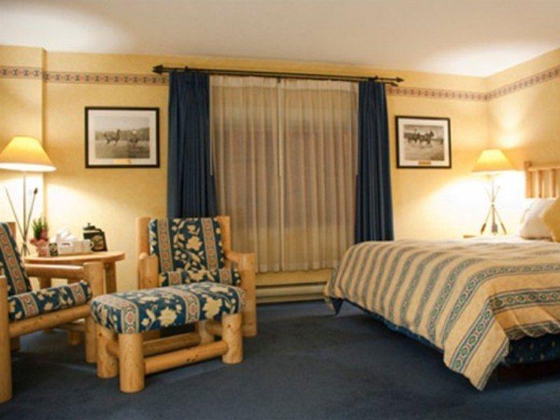 Brewster Mountain Lodge Banff Rum bild